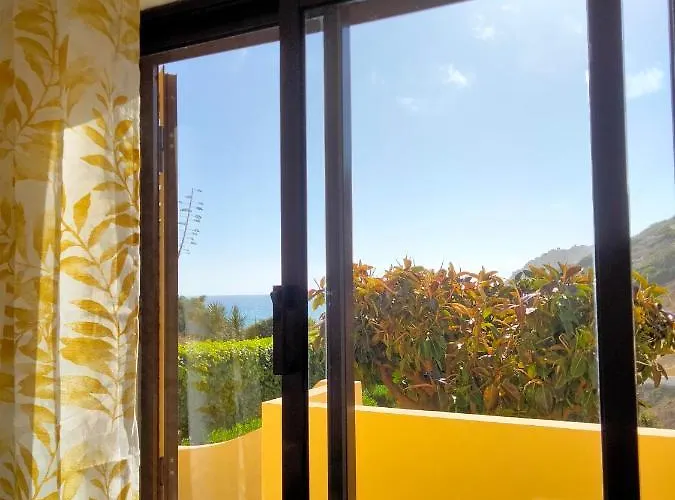 Lovely 2-bedroom In Carvoeiro (Lagoa)